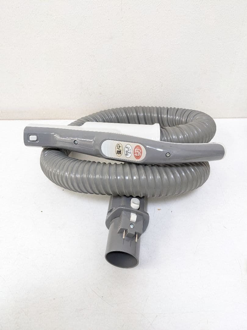 SHARP シャープ EC-CT11-S サイクロン式掃除機 2011年製 - メルカリ