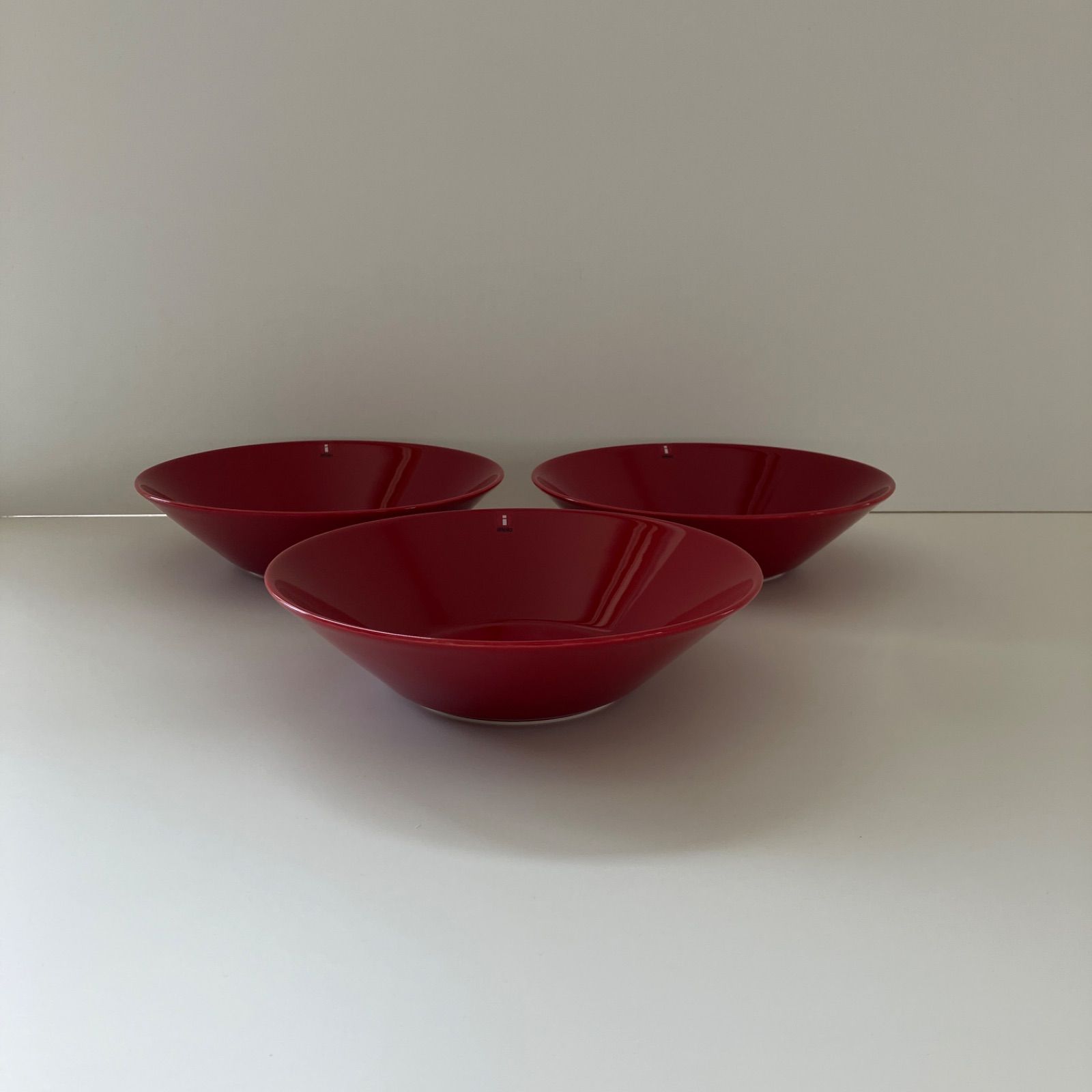 iittala イッタラ ティーマ 21cm ディープボウル ３枚 レッド