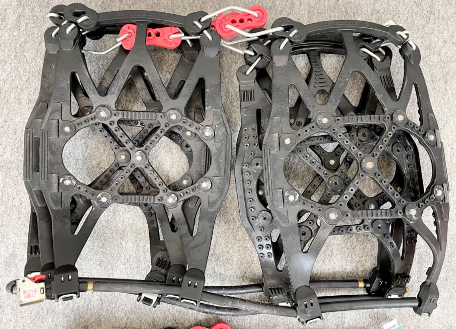 タイヤチェーン トラック用 非金属 285/40R21 11号サイズ スノーソック