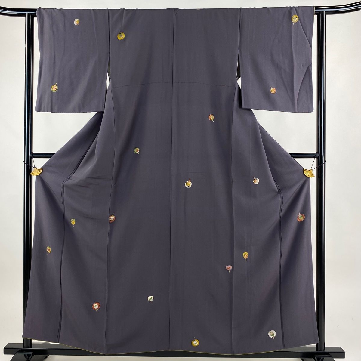小紋 身丈158cm 裄丈62.5cm S 袷 団扇 天狗 金彩 紫 正絹 名品 【中古  