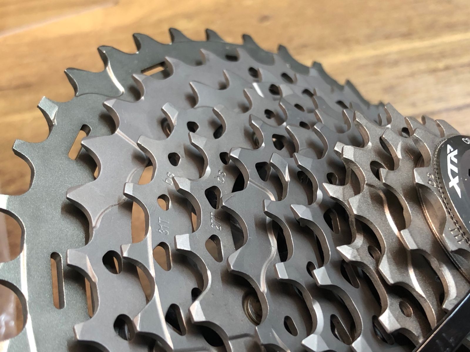XTR CS-M9000