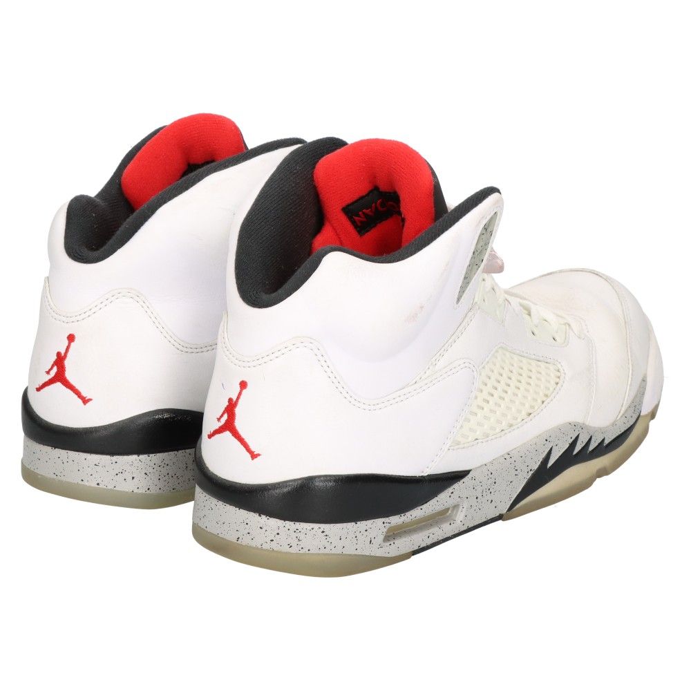 NIKE (ナイキ) AIR JORDAN 5 RETRO White Cement エアジョーダン5レトロ ホワイトセメント ハイカットスニーカー  ホワイト US11/29.0cm 136027-104 - メルカリ