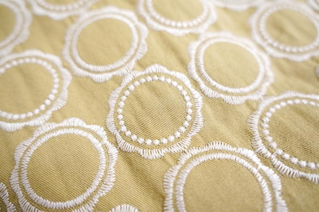 リングタイル刺繍