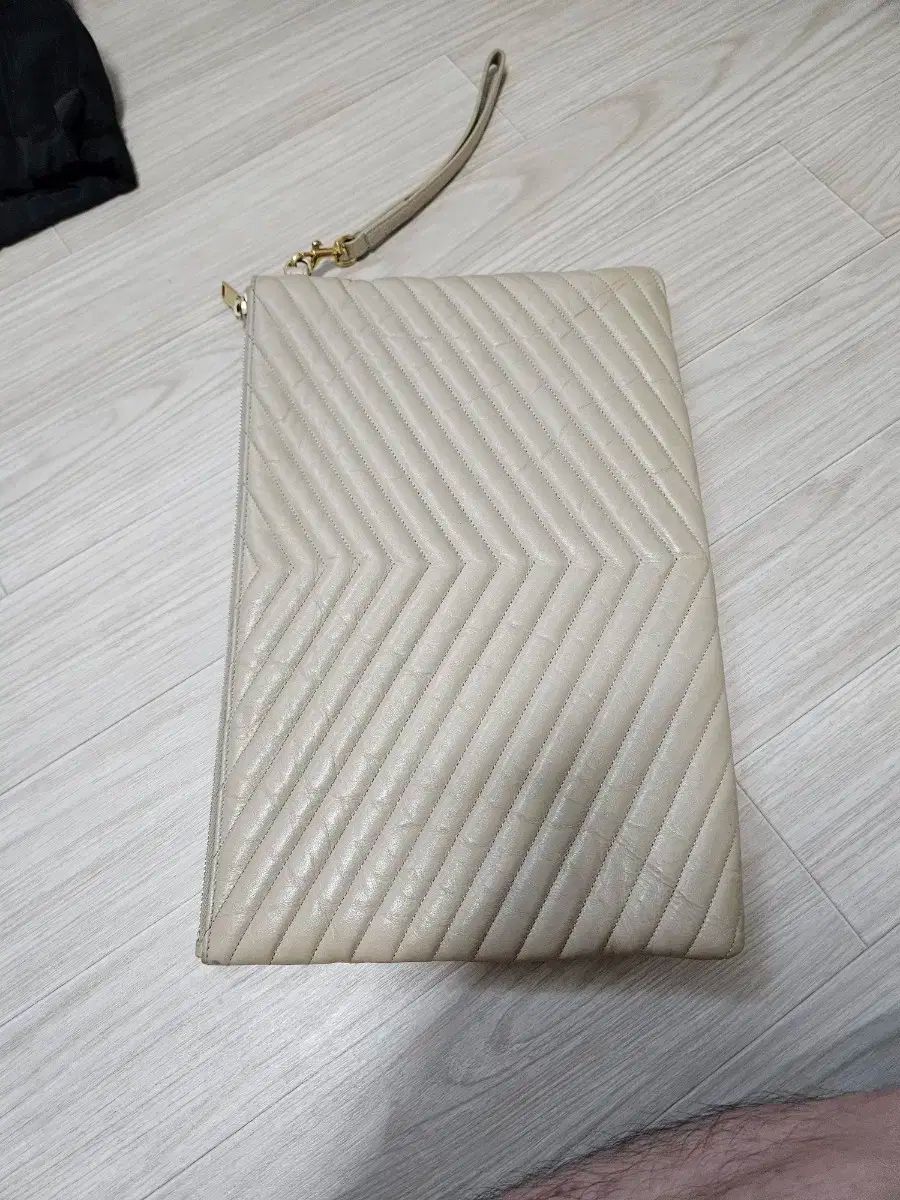 Saint Laurent サンローラン クラッチバッグ