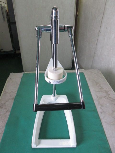 中部コーポレーション ソフトクリーム 手動式抽出機 LOTTE SS-2(0329CI