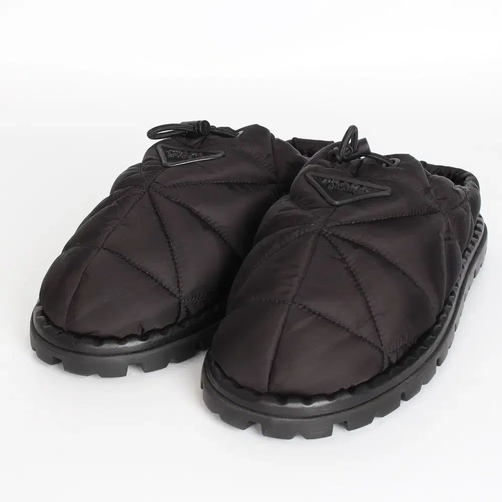 プラダ ダウン リナイロン ミュール スリッパ 8 270