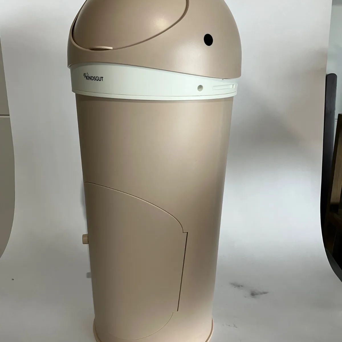 【訳あり品】 KINDSGUT おむつポット KIN-DIAPER-BIN-WHALE-SAND 32411