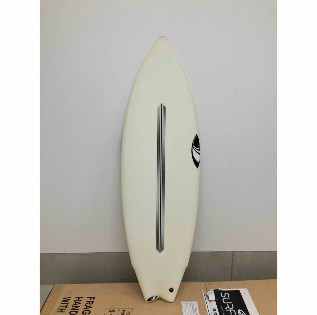 Sharpeye  E2 EPS EPOXY シャープアイ　サーフボード Sharp Eye Surfboards Modern 2 E2 EPS Surfboard | Island