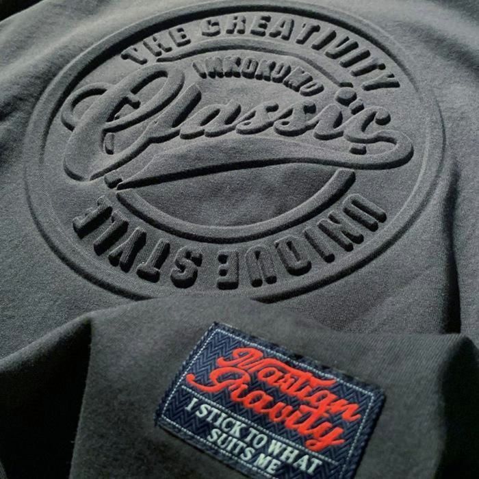 Tシャツ 半袖 メンズ エンボスプリント ロゴTシャツ 立体
