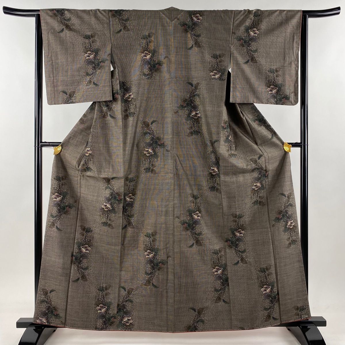 大島紬 身丈161.5cm 裄丈64.5cm M 袷 純泥染 都喜ヱ門 証紙 草花 焦茶色 正絹