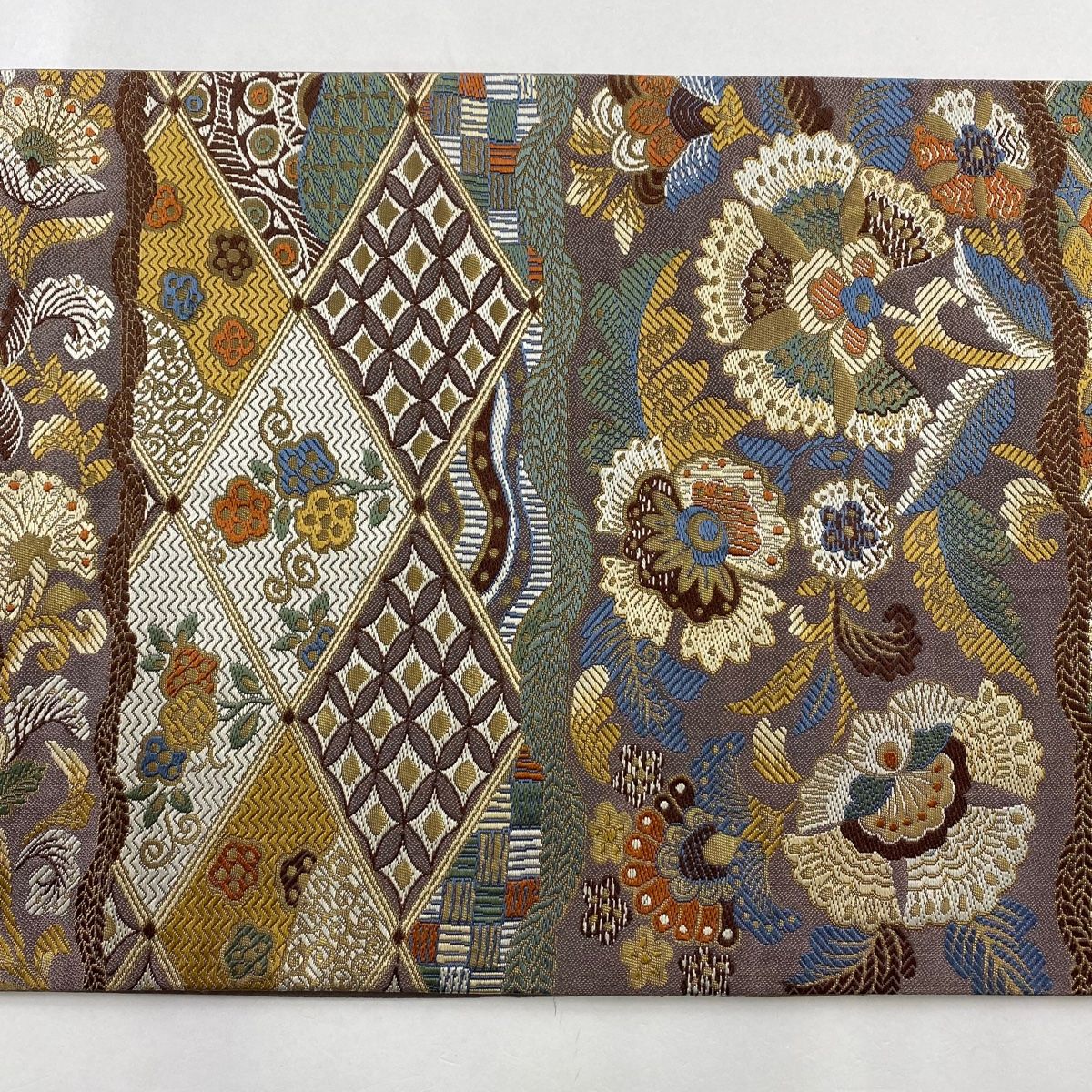 袋帯 美品 逸品 華文 草花 相良刺繍 汕頭刺繍 金色 六通 正絹 袋帯 美品 逸品 華文 草花 相良刺繍 汕頭刺繍 金色 六通 正絹