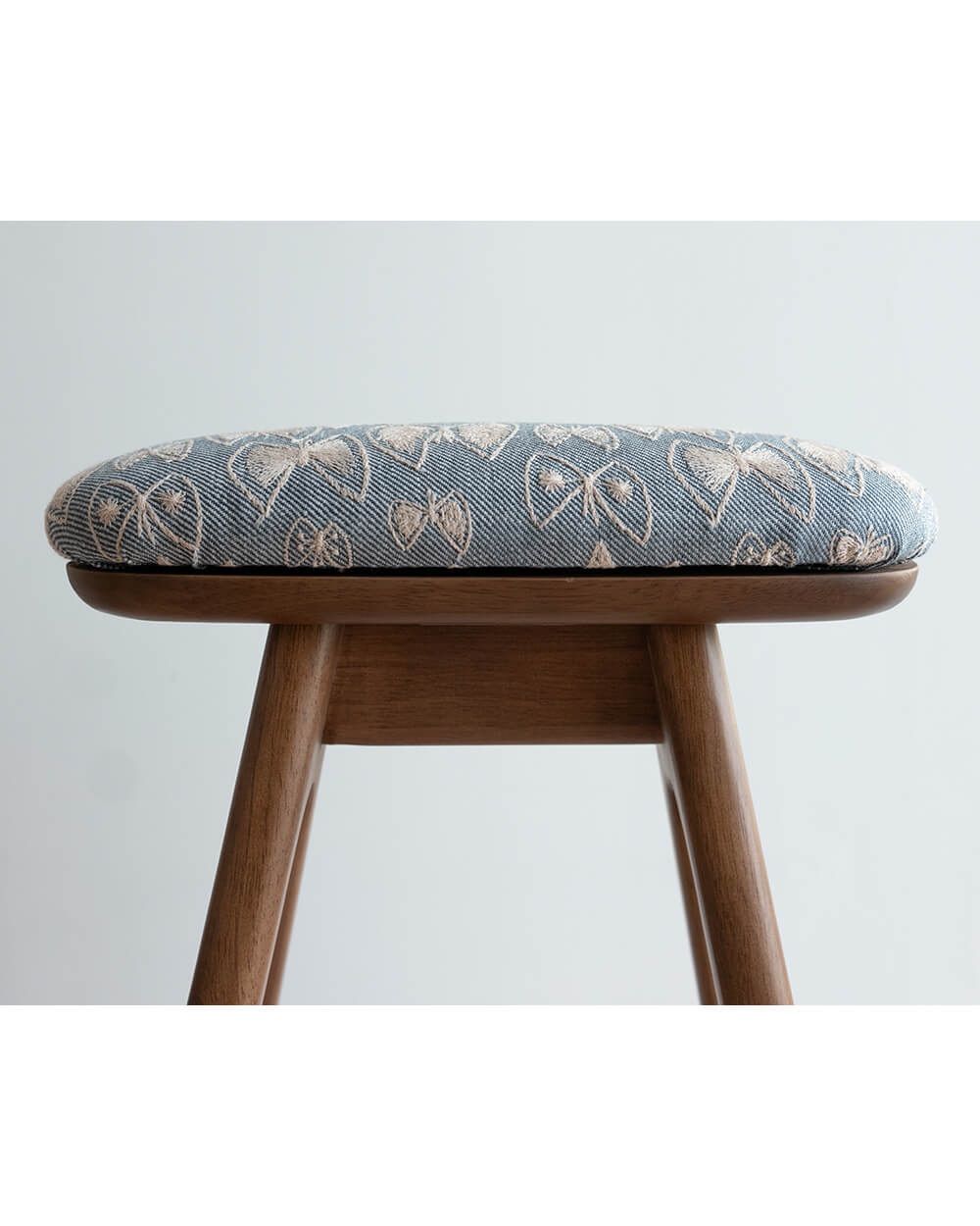 キッチンスツールBR H530＋ミナ ペルホネンsky flower [BL] 送料込】キッチンスツールBR (H530) ＋ ミナ ペルホネン(mina perhonen