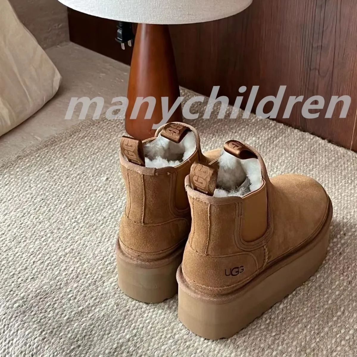 💕人気極美品 厚底 5cm UGG アグ ブーツ レディース ニューメル プラットフォーム チェルシー