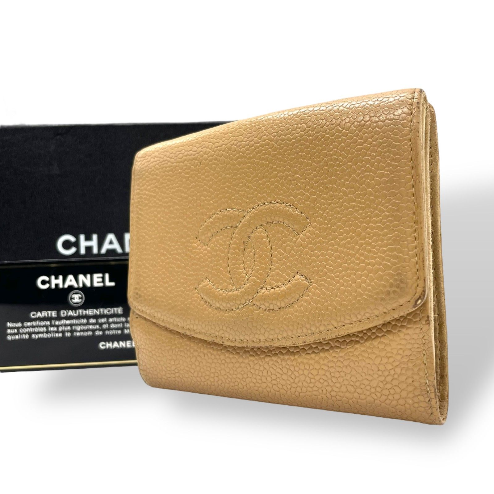 シャネル CHANEL 三つ折り財布 キャビアスキン調 レザー ココ シャネル CHANEL 三つ折り財布 キャビアスキン調 レザー ココ