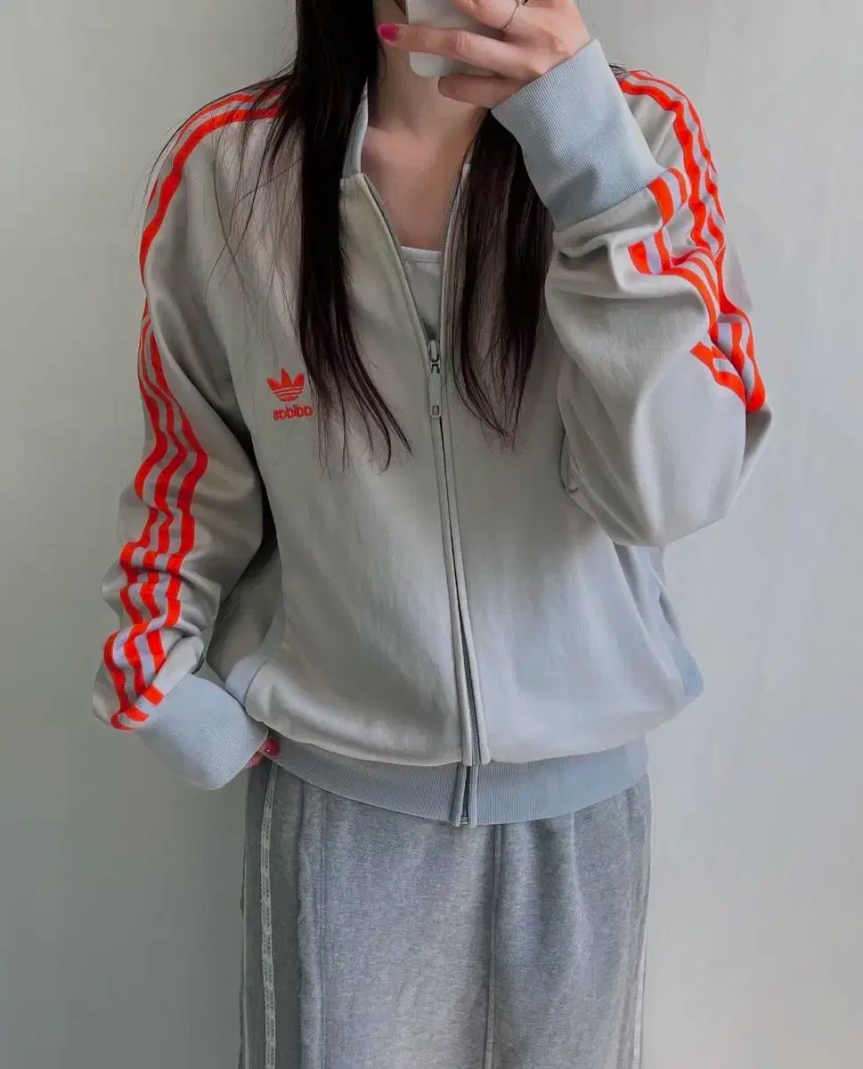 Adidas adidas アディダス シルバーグレー|オレンジ スーパースター トラックトップス