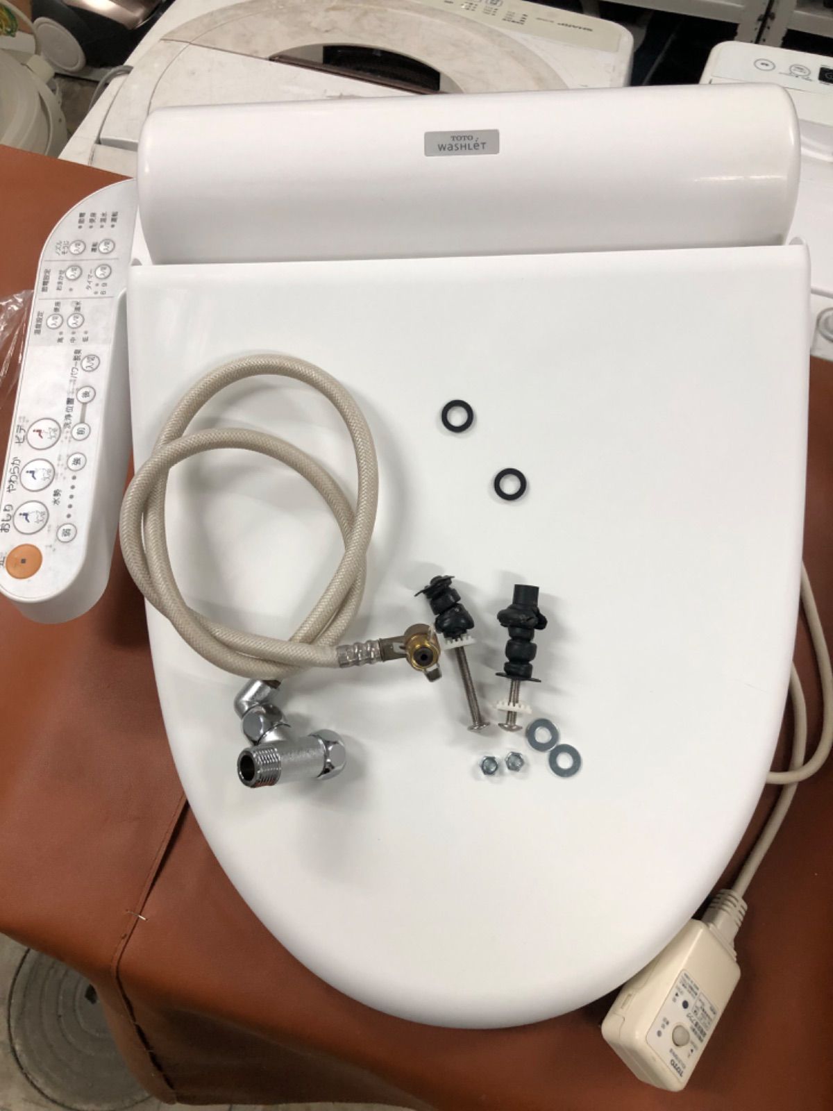 c61 TOTO ウォシュレット 温水洗浄便座 tcf6421 - メルカリ