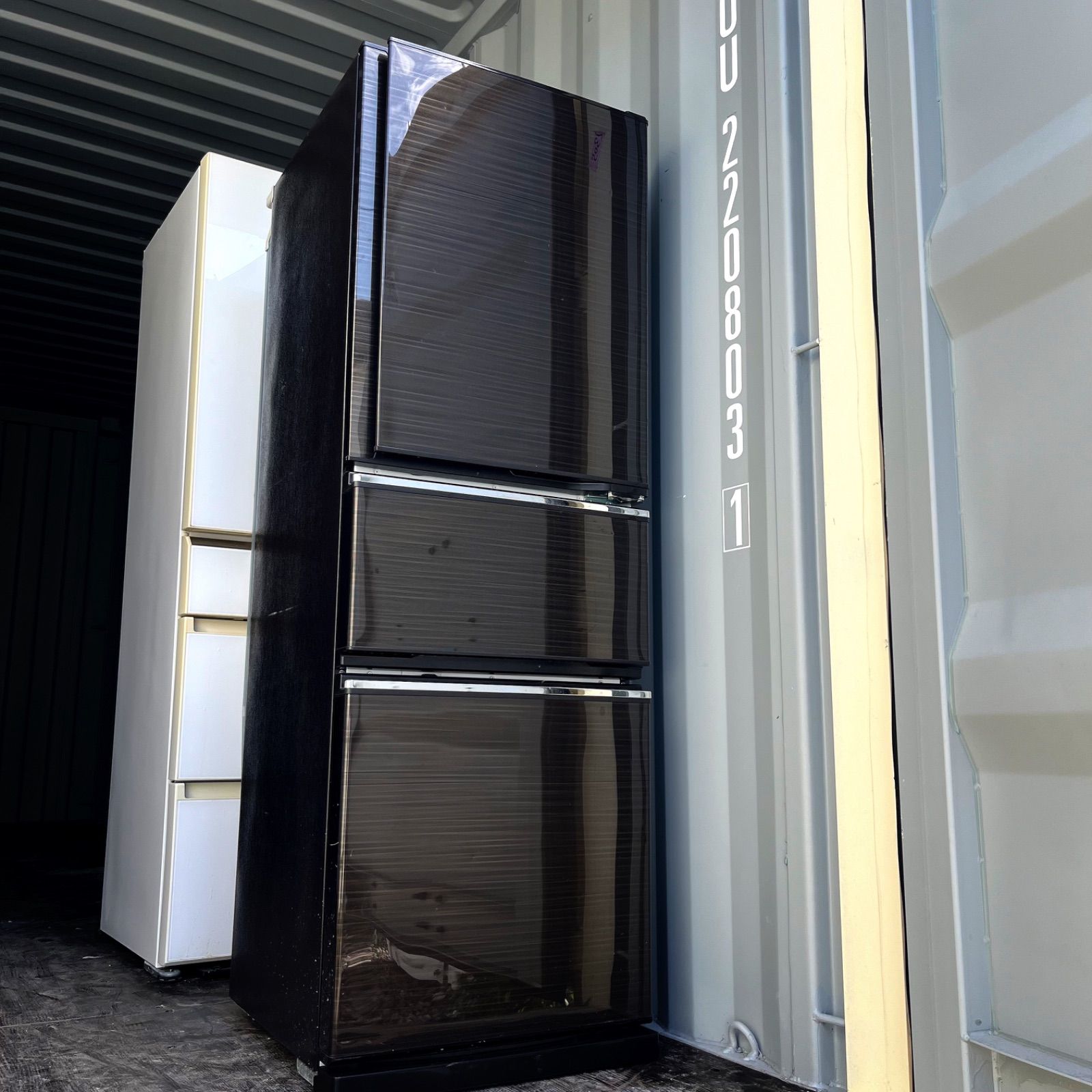 71取付無料！三菱木目調自動製氷機付きおしゃれインテリア272L3ドア冷蔵庫！ 71取付無料！三菱木目調自動製氷機付きおしゃれインテリア272L3ドア