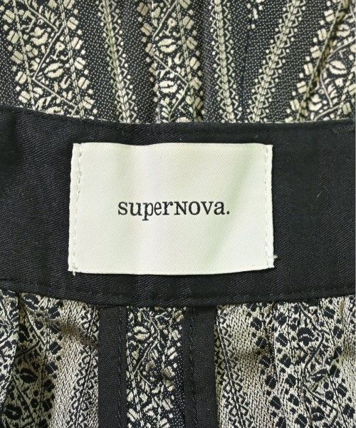 supernova パンツ