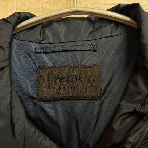 PRADA プラダ SGN460 3角プレート キルティングダウンジャケット