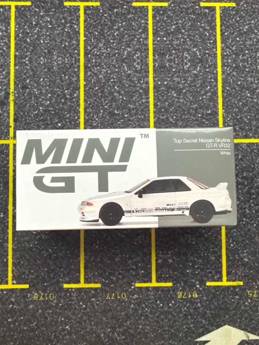 人気セール，正規品 MINIGT MINI GT 469 トップシークレット 日産 スカイライン その他