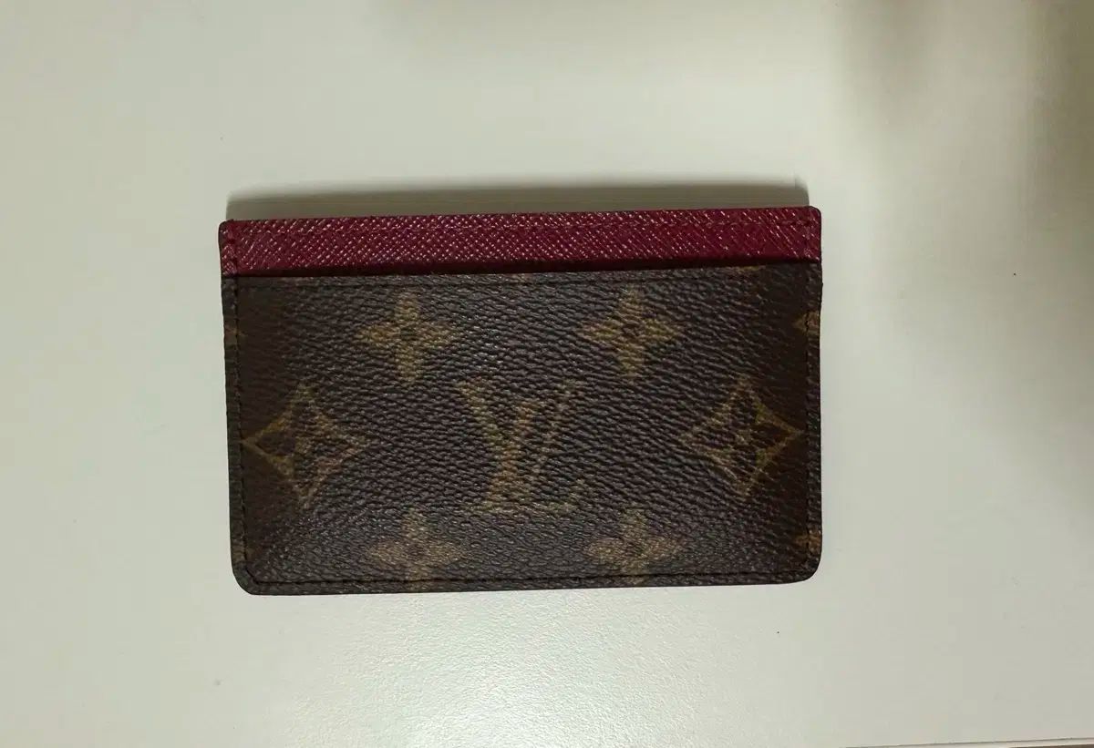Louis Vuitton ルイヴィトン モノグラム フューシャ カードウォレット