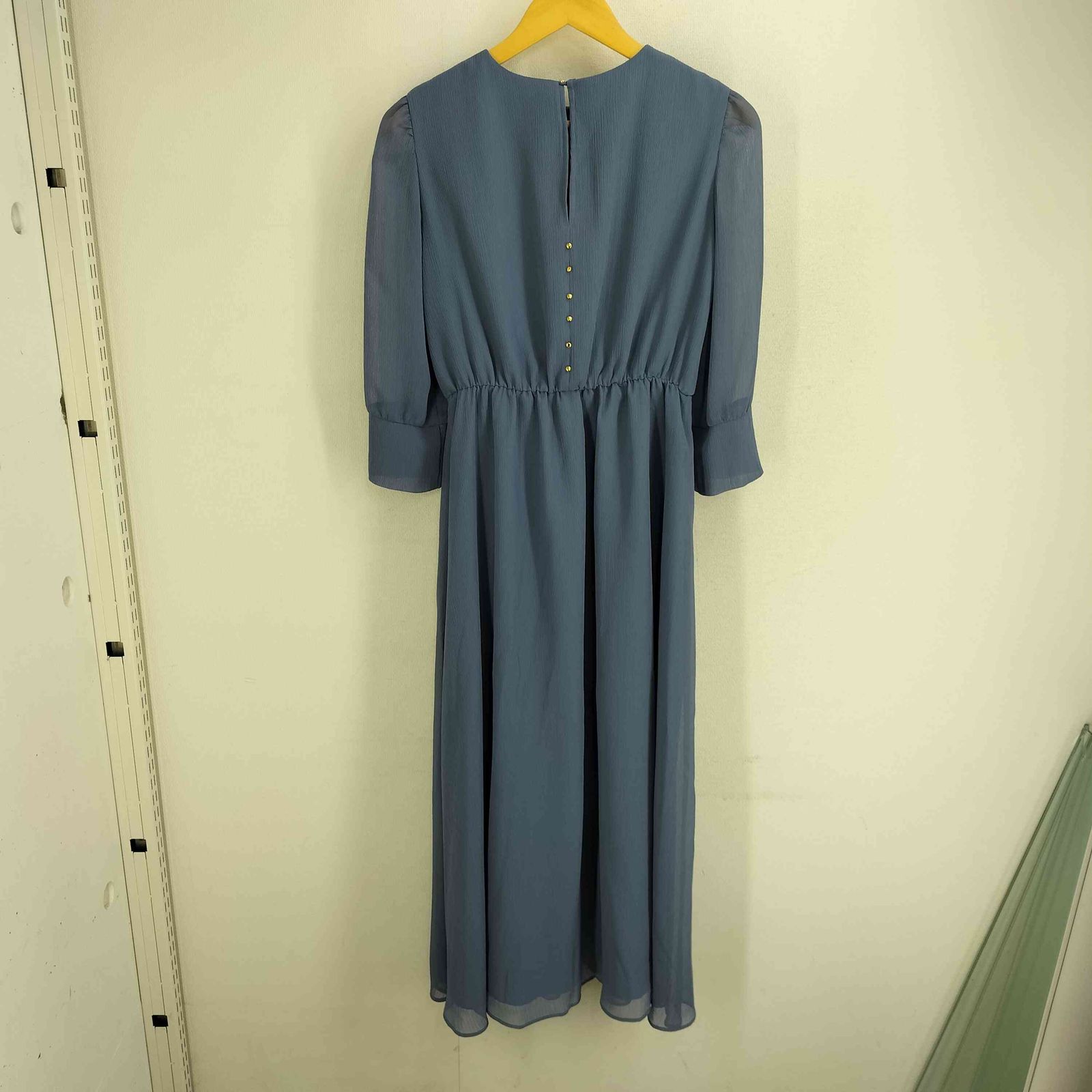 kaene 楊柳シフォンワンピース kaene（カエン）の「楊柳シフォンワンピース（ドレス）」 - WEAR