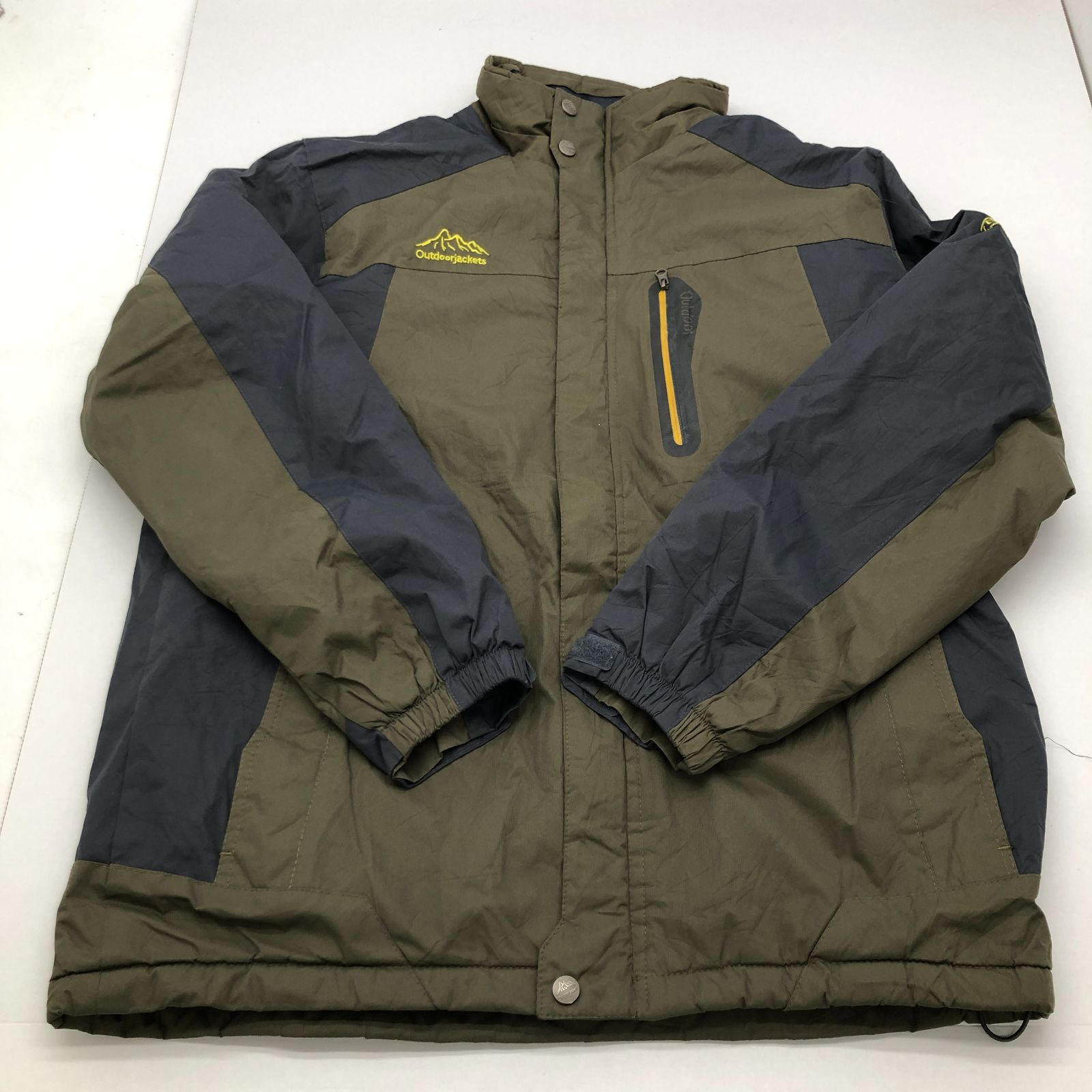 04ｍ2496∞ Outdoor Sport アウトドアスポーツ LATEST VOGUE WEATHER GEAR 中綿ナイロンジャケット カーキ  サイズ不明 アウター 中古品 - メルカリ