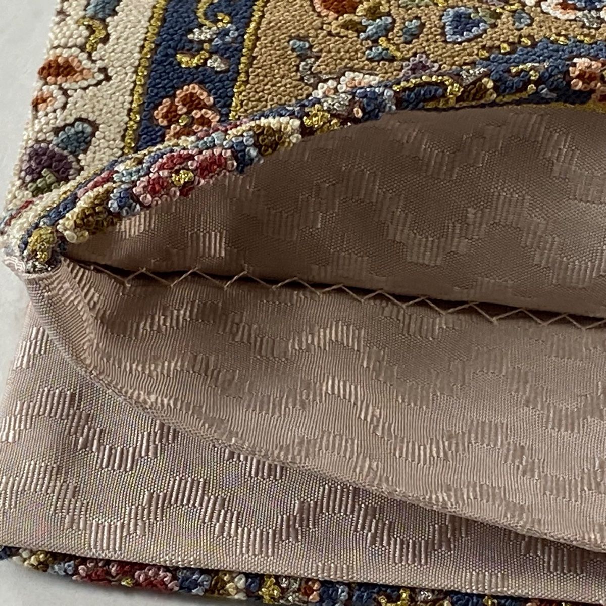 蘇州刺繍 相良刺繍 袋帯 唐花文様 金糸 銀糸 正絹 六通 袋帯 美品 逸品 華文 花唐草 金銀糸 刺繍 ベージュ 六通 正絹