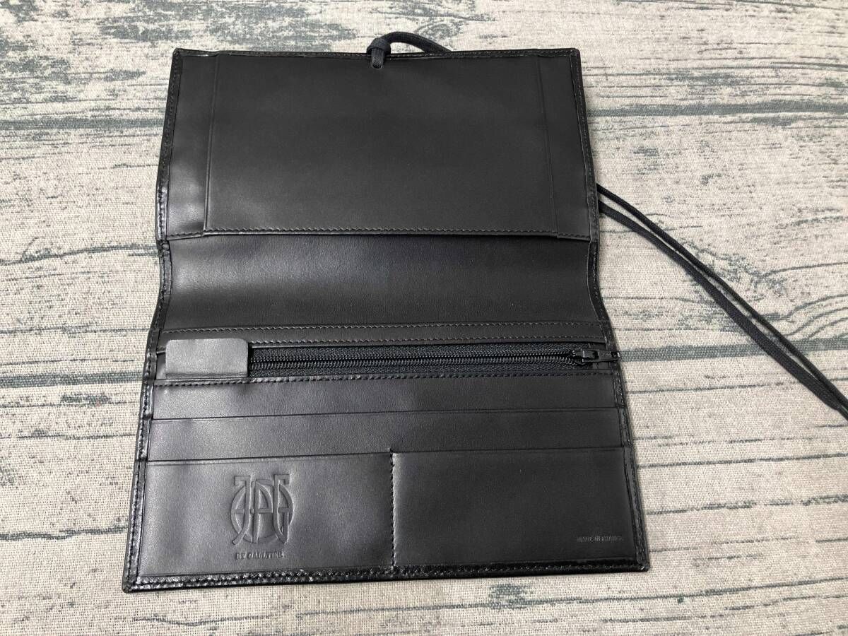 jean paul gaultier ブラック二つ折り財布 T*O様 Jean Paul Gaultier 黒 ブラック 二つ折り財布 JPG BY GAULTIER