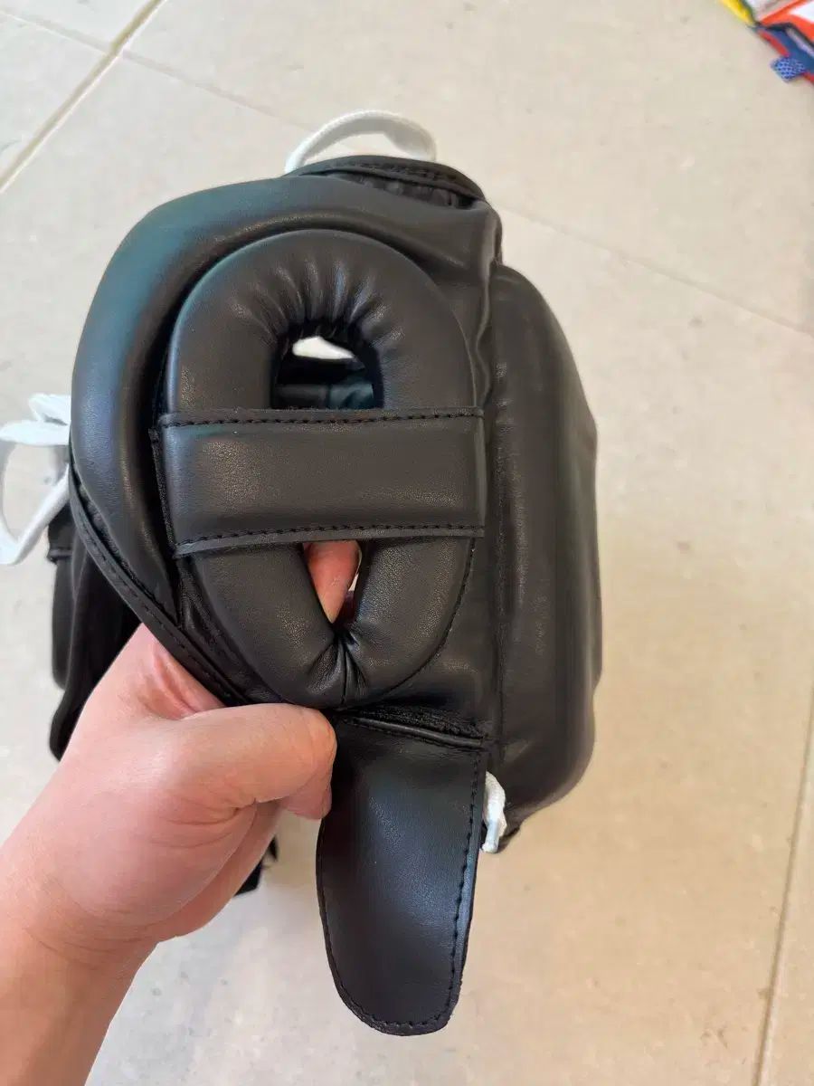 ヘッドギア