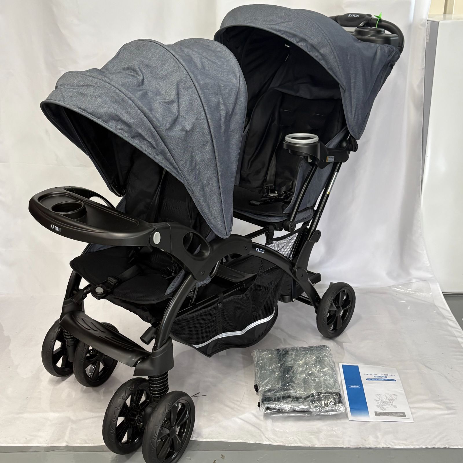 【美品】KATOJI 2人乗りベビーカー ネイビー 2人でゴーDXデニムカトージ カトージ 二人乗りベビーカー 二人でゴーDX デニム 新生児から