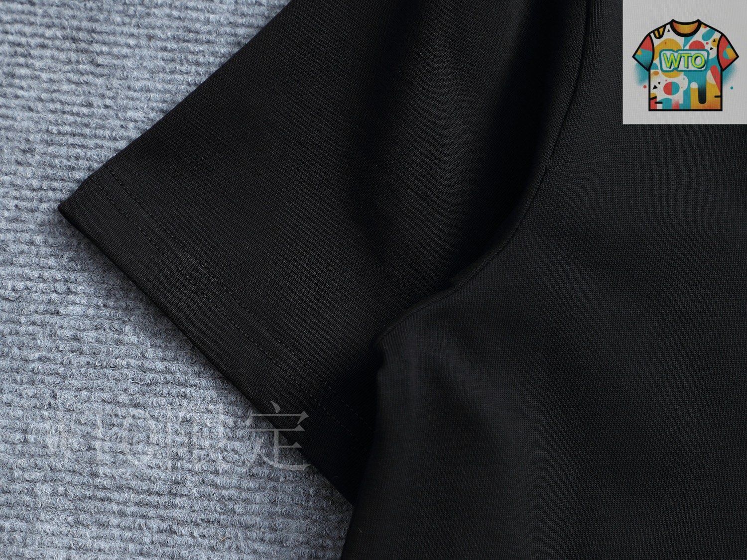 GUCCI キルティングスウェットシャツ Technical jersey half zip jacket in Black Ready-to-wear