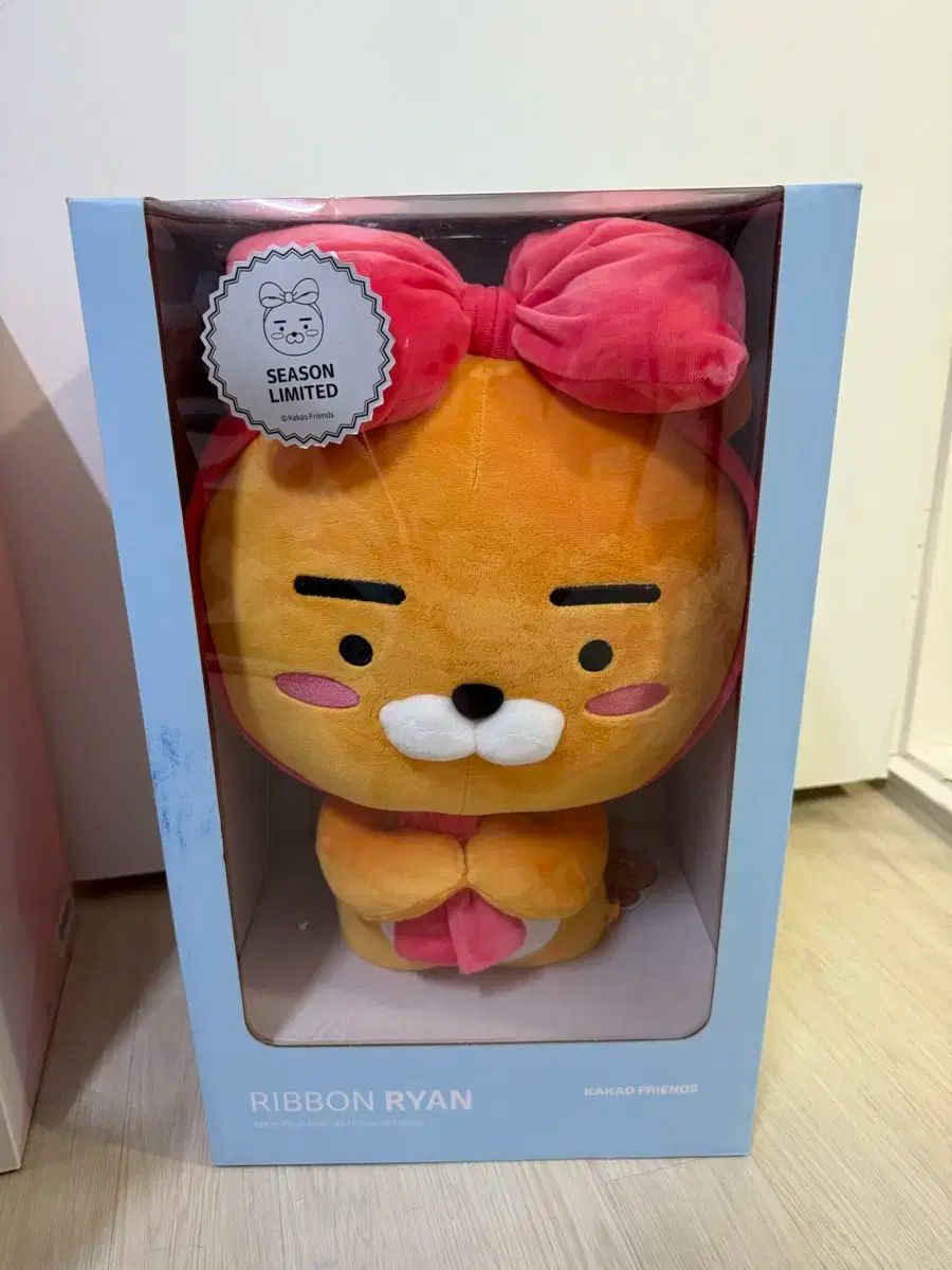 【雷市場（ポンジャン）商品韓国直送】 未開封 KAKAO FRIENDS(カカオフレンズ) 限定版 リボンライアン