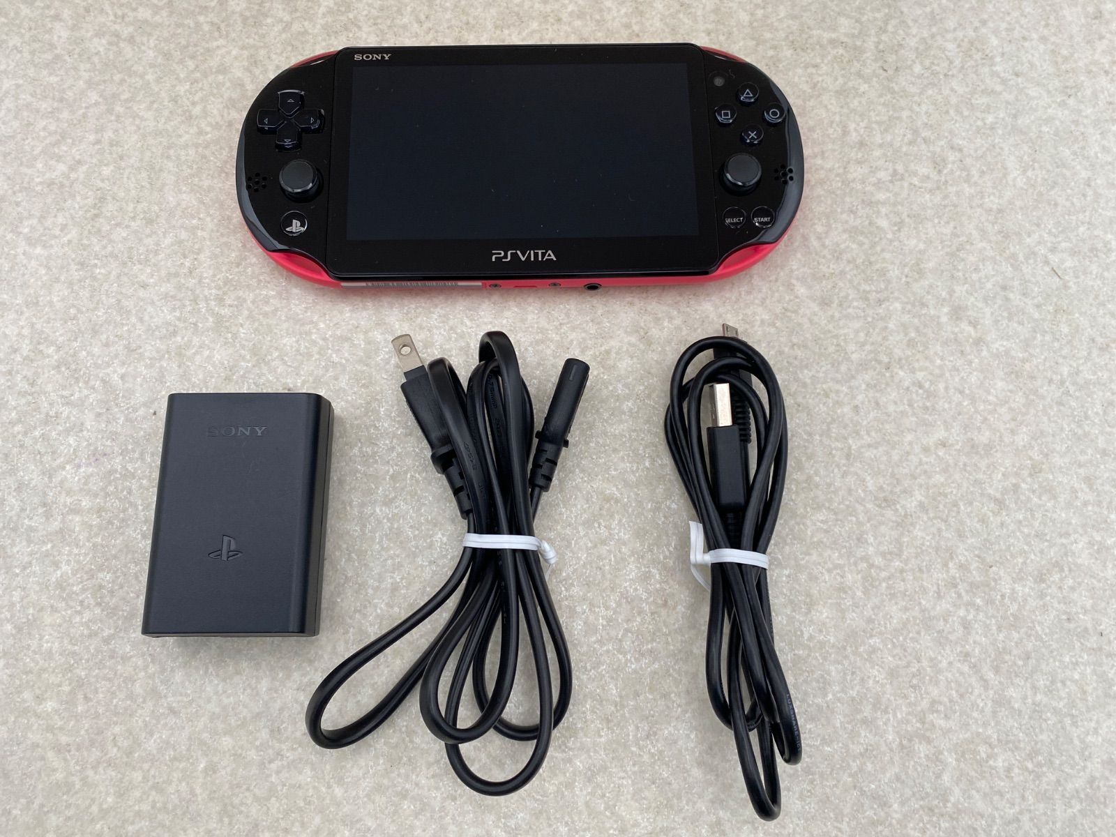 PS Vita 本体 PCH-2000 PlayStation Vita 2000 レッド/ブラック psvita