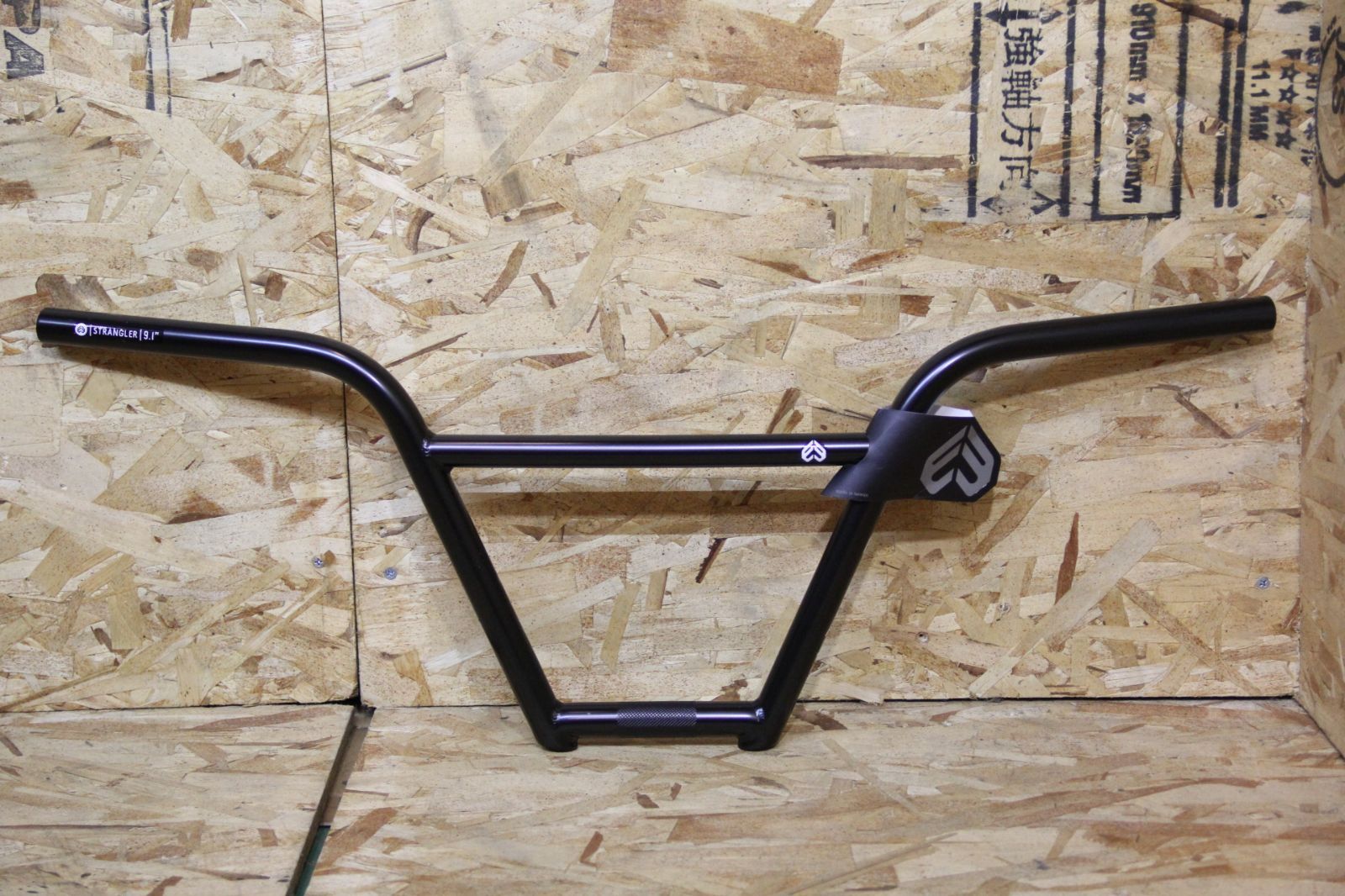 BMX ハンドルバー ECLAT CHOCOLATE BAR 9.5