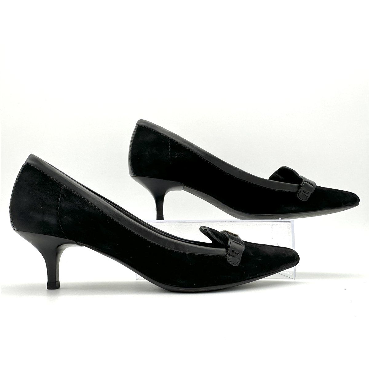 Tory Burch【新品未使用】ポインテッドトゥパンプス黒フラット／24cm Tory Burch パンプス スエード ポインテッドトゥ ブラック 2362T