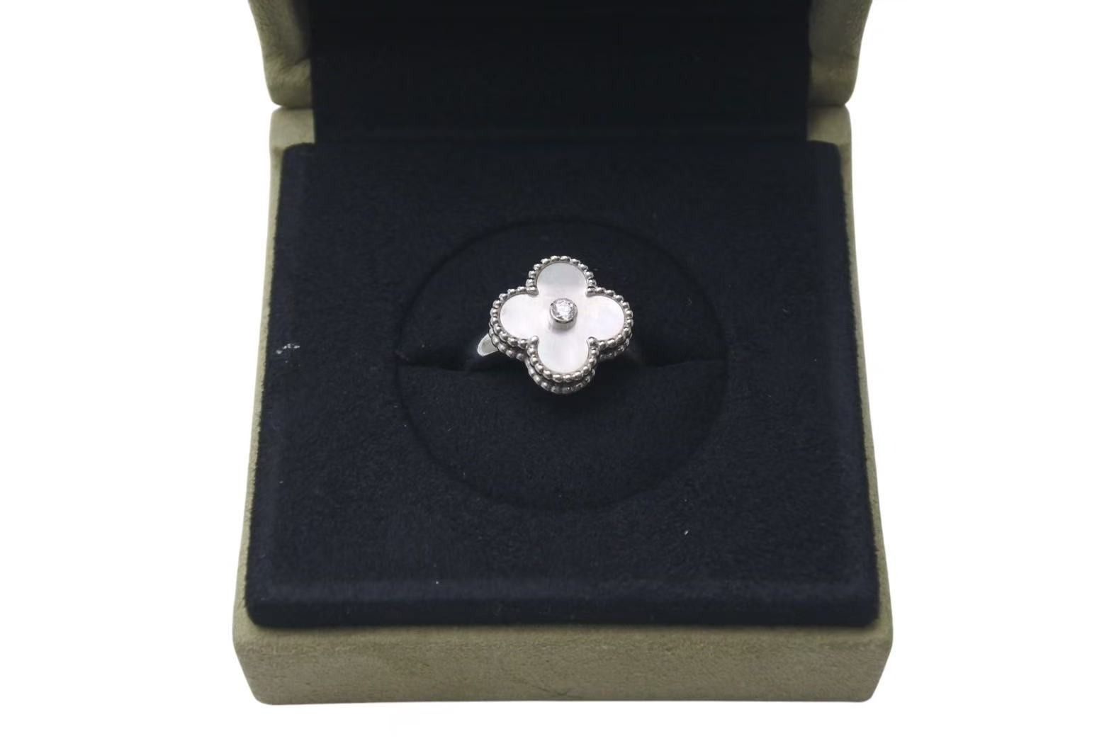 極美品 Van Cleef & Arpels ヴァンクリーフ＆アーペル リング