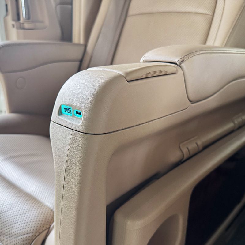 高速充電 車載便利アイテム