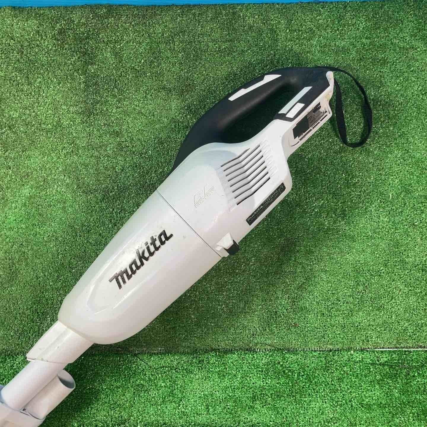 makita コードレスクリーナー