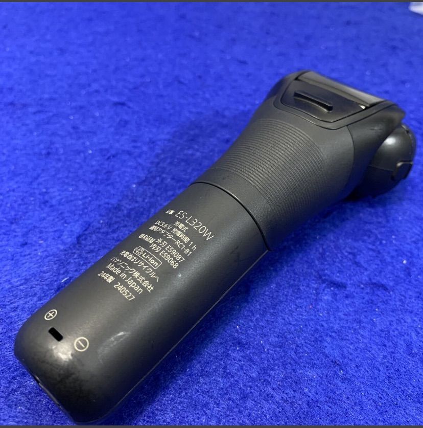 展示品　Panasonic ES-L320W-K Panasonic パナソニック メンズシェーバー LAMDASH 3枚刃 黒 ES