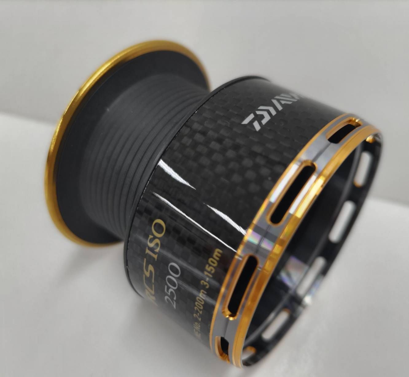 Daiwa RCS ISO 2500 カーボンハイブリッドスプール 検証 がまかつ がま磯 松田稔 トーナメントISO 釣研 キザクラ サンライン インパルト  ダイワ純正 RCS ISOスプール 2500