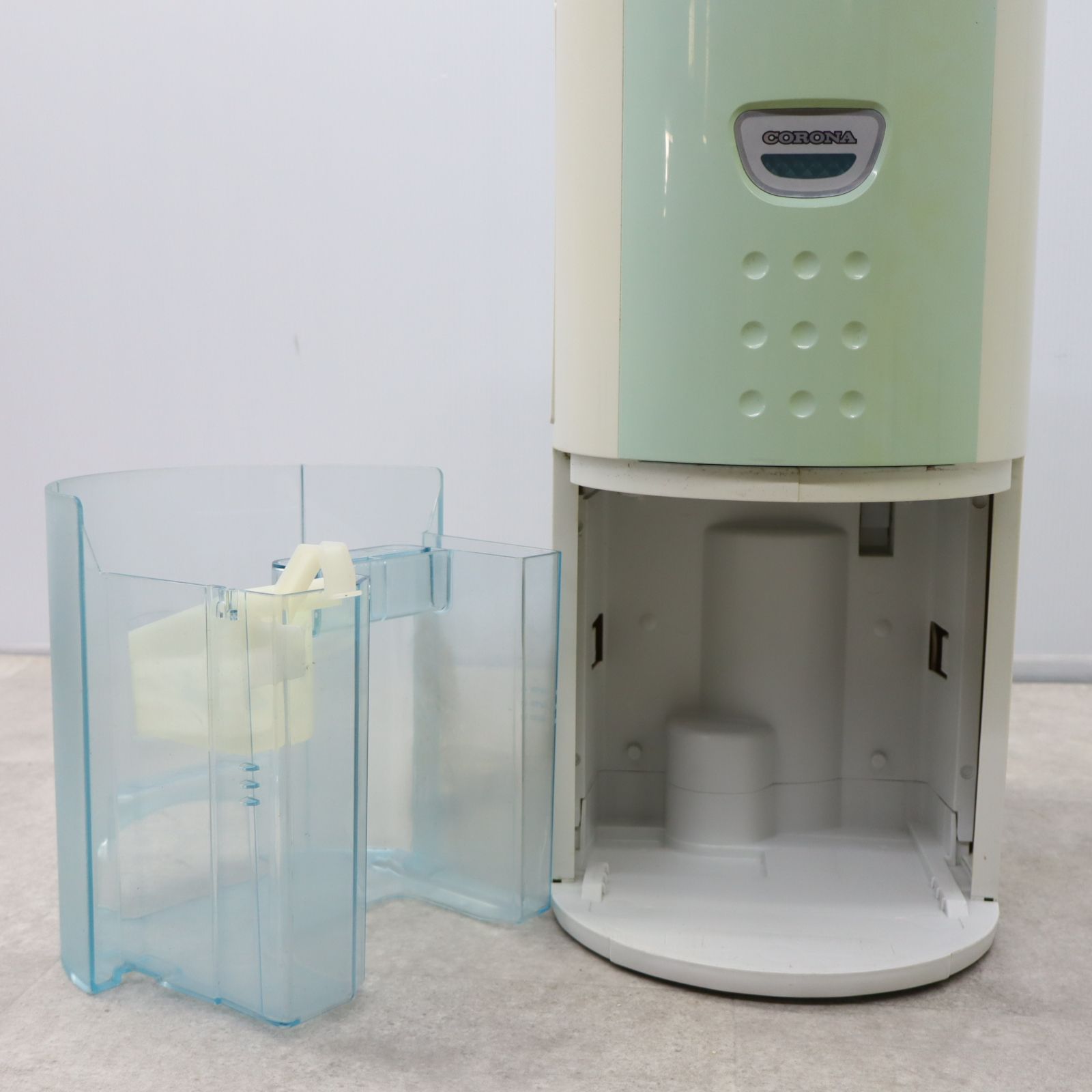 △室内干しに ｜除湿器｜コロナ CORONA CD-P6311 ｜衣類乾燥機能付 