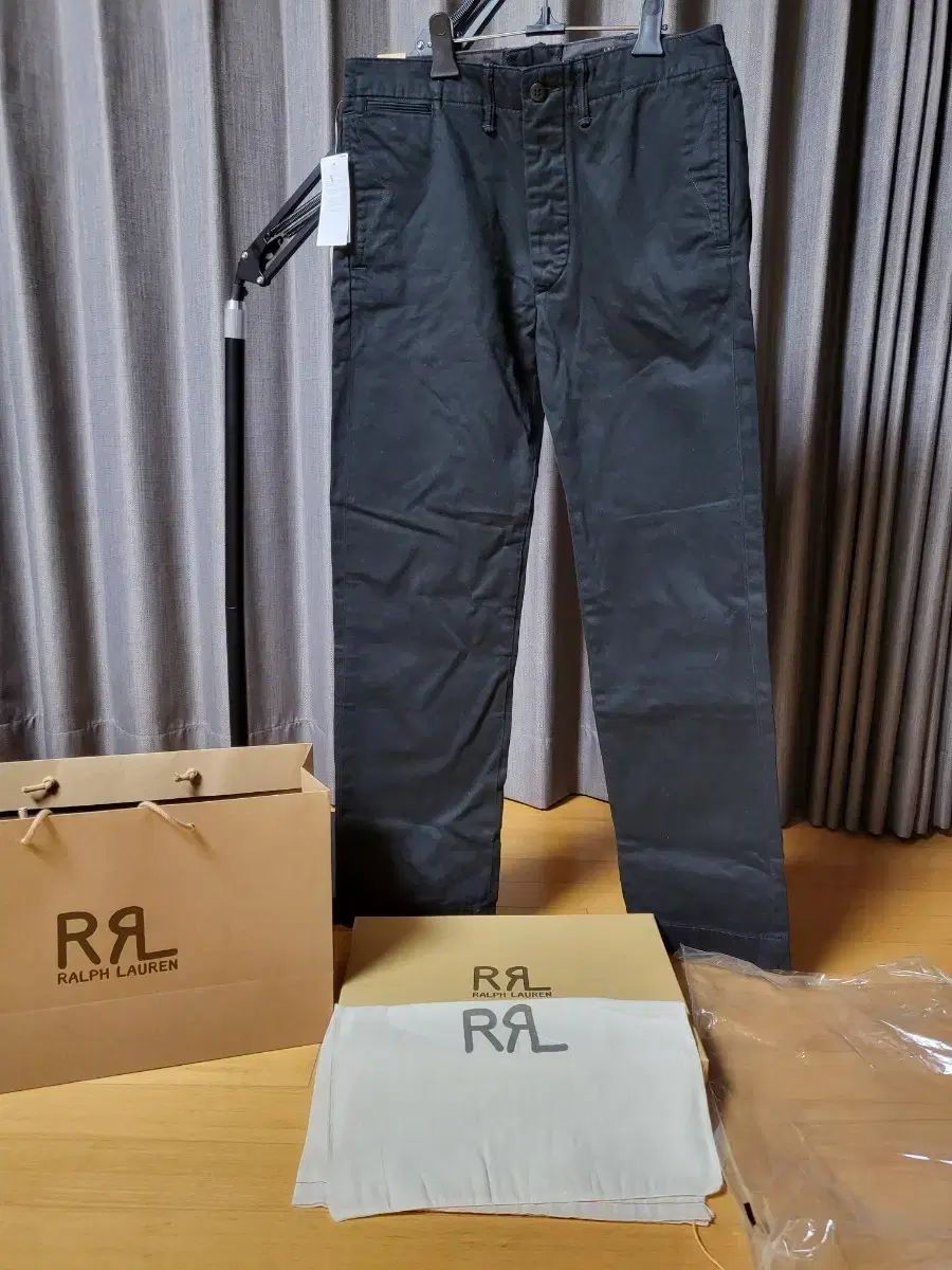 31 ダブルアールエル rrl 役員 チノパンツ 黒