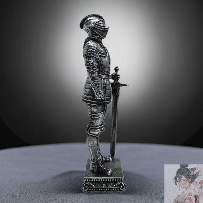 中世の騎士像 鎧 ナイト 樹脂彫刻 フィギュア シルバー