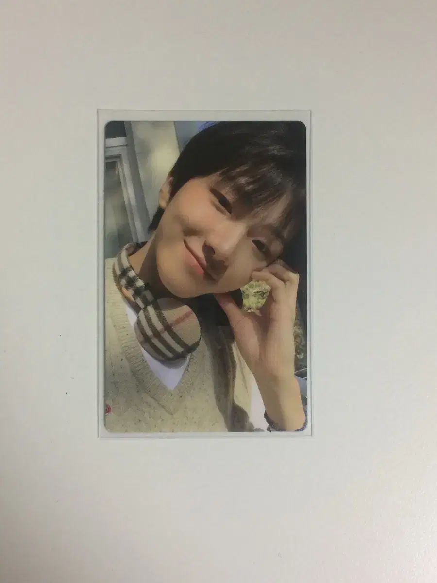 チェリブ フードジップアップ トレカ付き ファンミ チェリブ フードジップアップ トレカ付き ファンミ