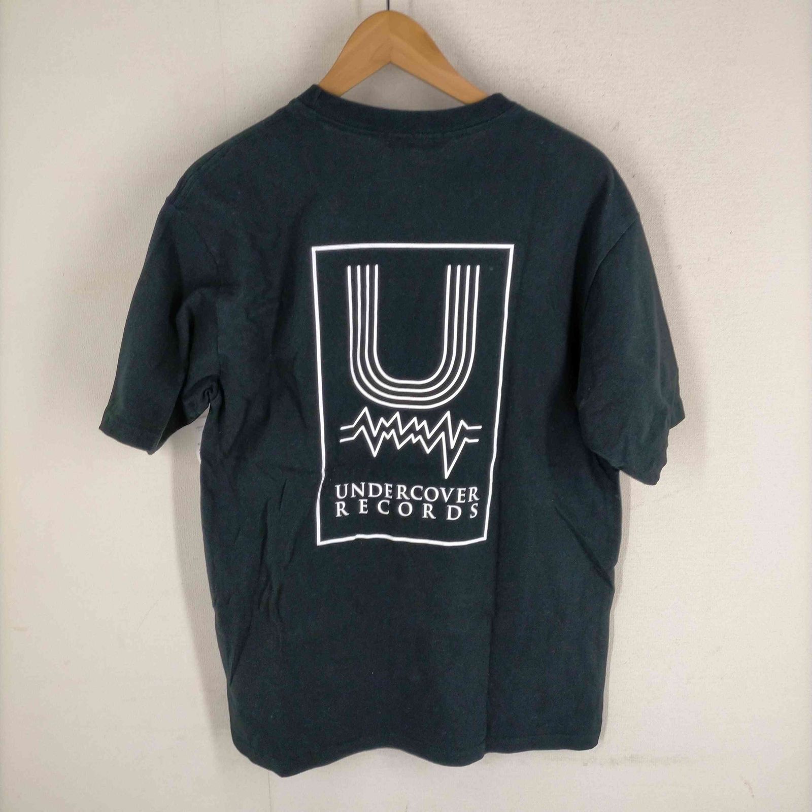 UNDERCOVER　Tシャツ　ブラック　プリント 中古・古着通販】UNDERCOVER (アンダーカバー) プリントTシャツ
