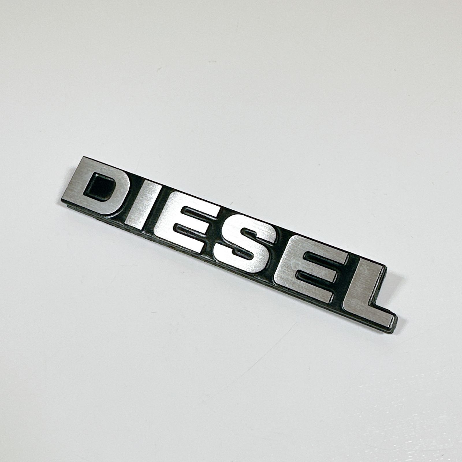 送料無料】DIESEL エンブレム ランクル70 ディーゼル 前期 後期HZJ PZJ 