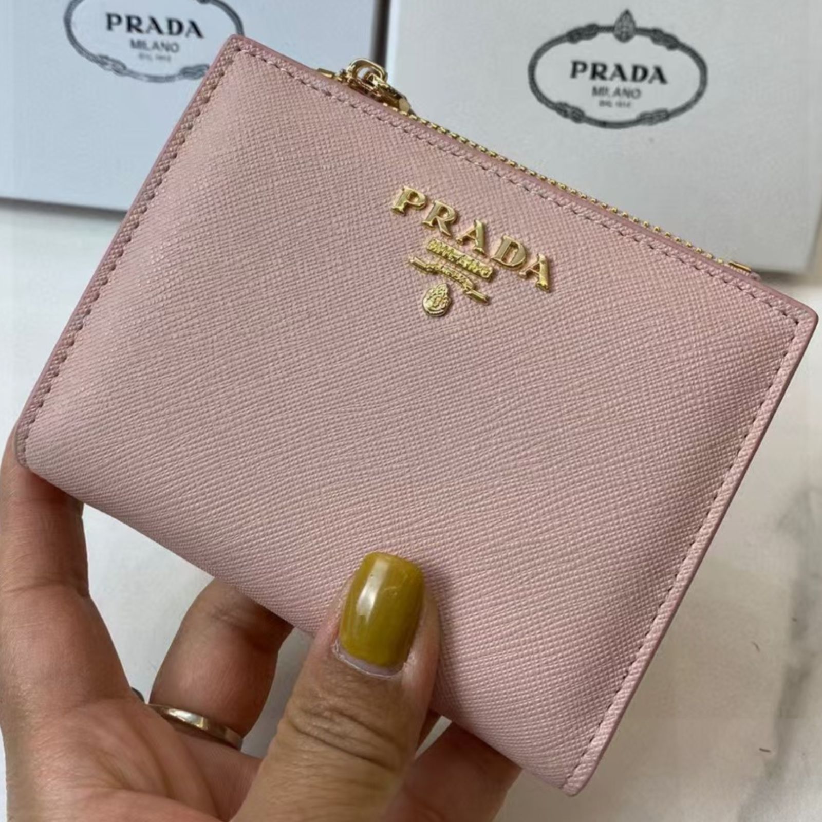 PRADA プラダ 折り財布 新品 未使用 ミニ財布 コインケース レディース 小銭入れ 折り財布 美品 さいふ - メルカリ