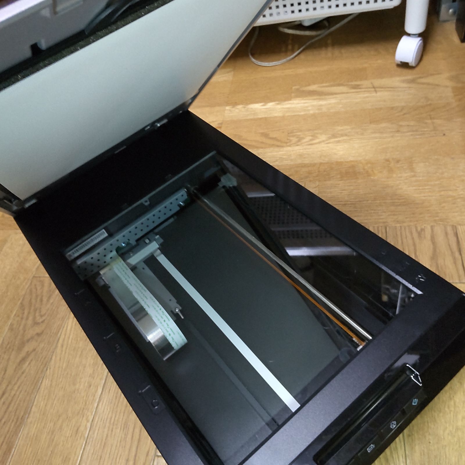 k*i様 エプソン GT-X970 高性能フィルムスキャナー フィルムホルダー付 k*i様 エプソン GT-X970 高性能フィルムスキャナー フィルム
