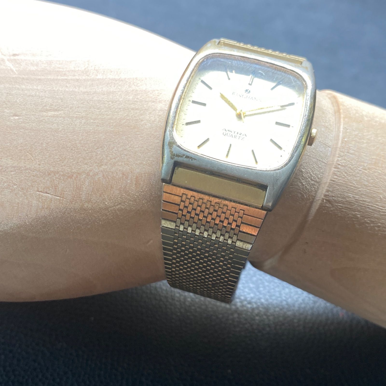【JUNGHANS】ASTRA QUARTZ WJA-11039Mゴールド Near MINT / Box] JUNGHANS Astra WJA-11039M Gold Quartz Men's